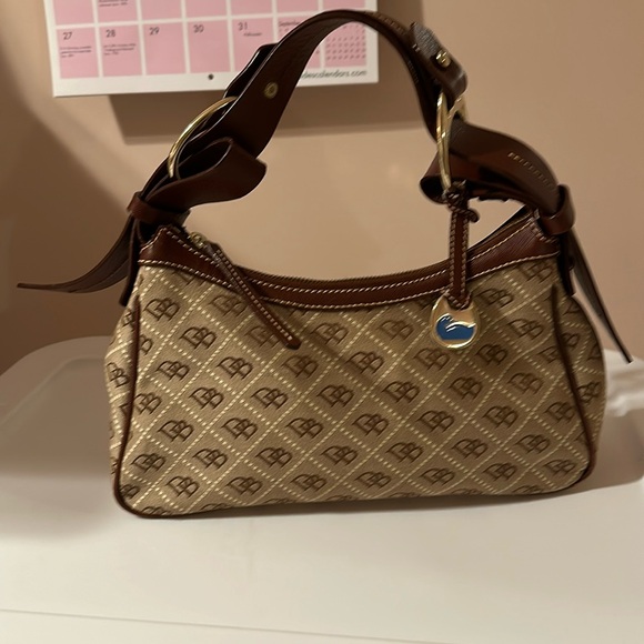 Dooney & Bourke handbag
